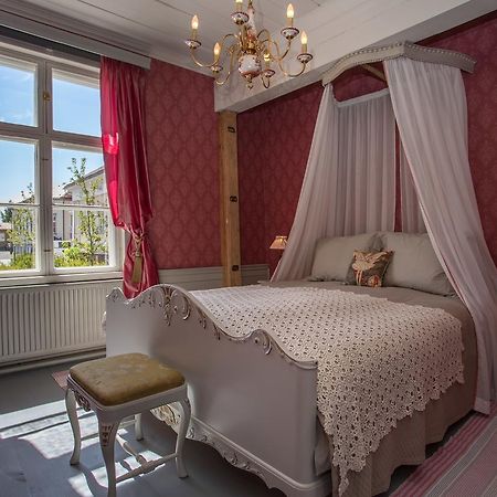 Boutique Hotel Langin Kauppahuone Raahe Extérieur photo
