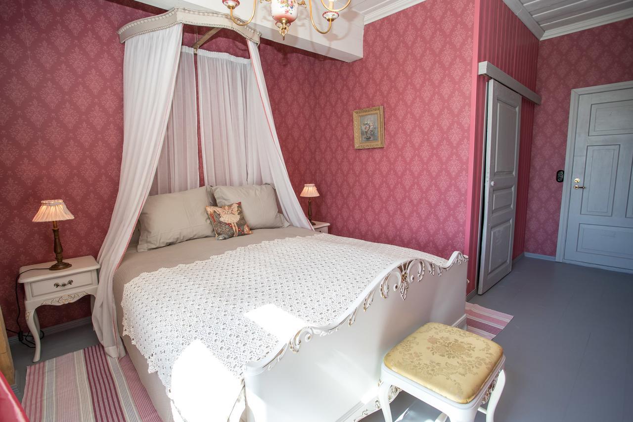 Boutique Hotel Langin Kauppahuone Raahe Extérieur photo